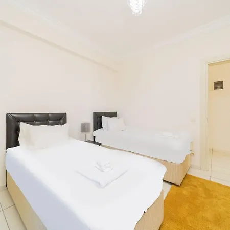 Gorgeous Flat With Pool In Antalya Белек